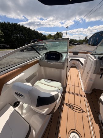 Pre-Owned 2025  powered Chaparral Boat for sale