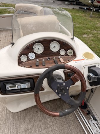 Pre-Owned 2004 Power Boat for sale