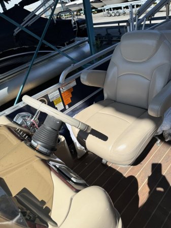 Used 2014  powered Power Boat for sale