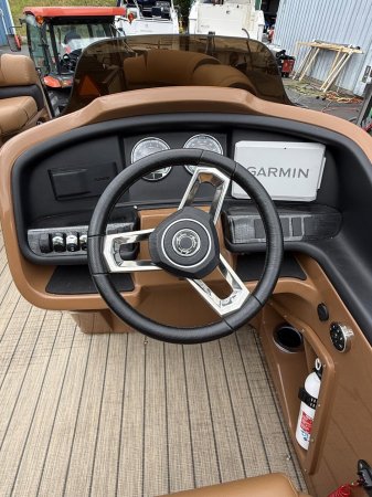 Used 2023  powered Power Boat for sale