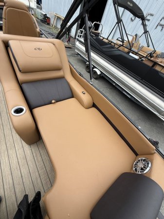 Used 2023 Avalon Pontoon Power Boat for sale