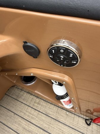 Used 2023  powered Power Boat for sale