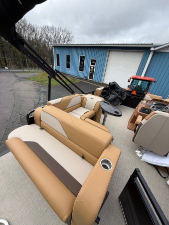 Pre-Owned 2025  powered Power Boat for sale