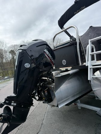 Pre-Owned 2025 Avalon Pontoon for sale