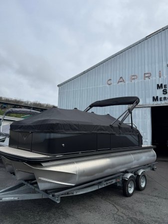 Pre-Owned 2025 Avalon Pontoon 17 CRUISE REAR BENCH TRITOON Power Boat for sale