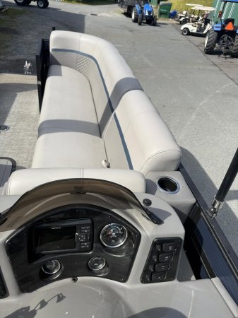 Used 2022 Qwest Pontoons APEX 24' TRITOON 250HP for sale