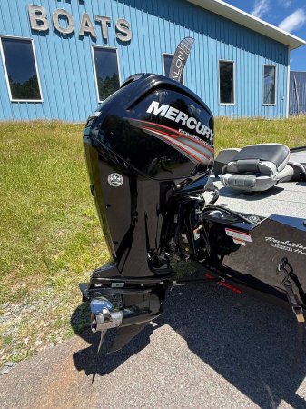 Used 2017  powered Small Boat Boat for sale