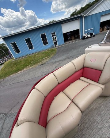 Pre-Owned 2015  powered Veranda Boat for sale