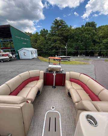 Pre-Owned 2015 Veranda Power Boat for sale
