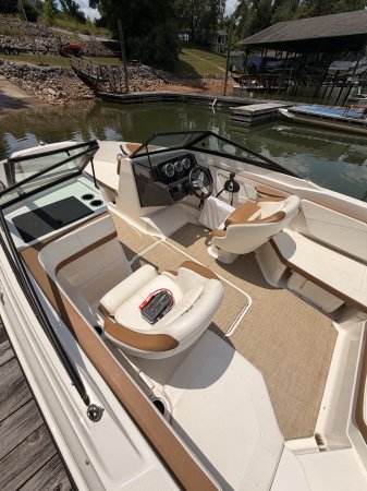 Used 2018 Sea Ray 21 SPX for sale