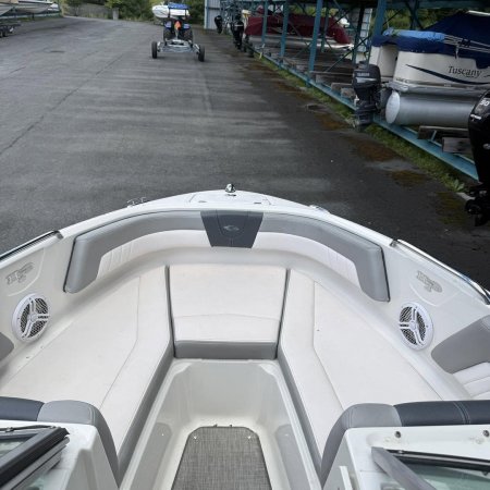 Pre-Owned 2019 Chaparral 21 H20 Sport Power Boat for sale