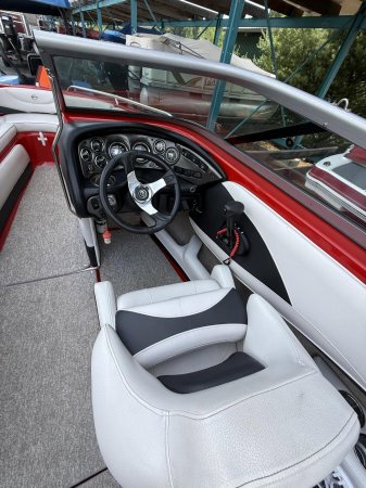 Pre-Owned 2014 Crownline Power Boat for sale