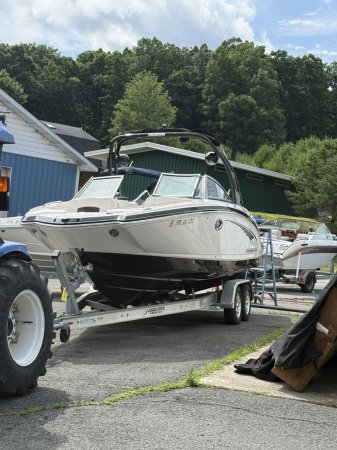 Pre-Owned 2016  powered Power Boat for sale