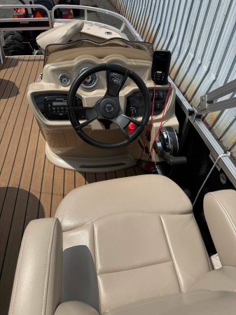 Pre-Owned 2017 Avalon Pontoon 2085 LSZ QL Power Boat for sale