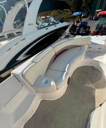 Used 1998  powered Chaparral Boat for sale