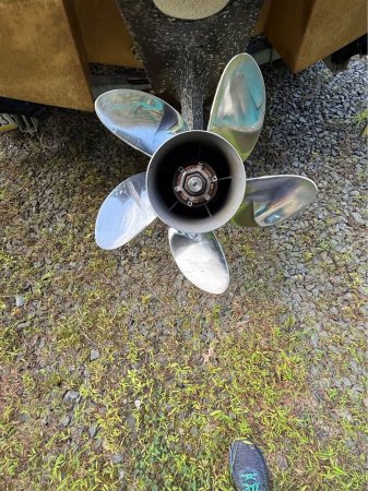 Pre-Owned 1998  powered Chaparral Boat for sale