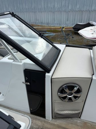 Pre-Owned 2018 Crest Power Boat for sale