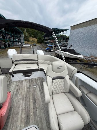 Pre-Owned 2018 Power Boat for sale