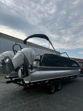 Pre-Owned 2018  powered Crest Boat for sale