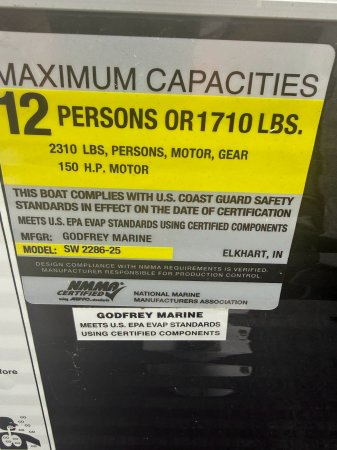Pre-Owned 2021  powered Sweetwater Boat for sale