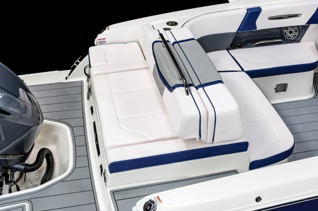 257 SSX OB  - Aft Bench Seat