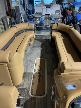 Used 2023  powered Power Boat for sale