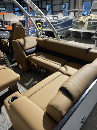 Used 2023 Avalon Pontoon Power Boat for sale