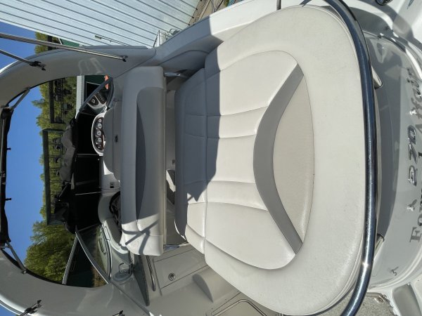 Used 2007  powered Chaparral Boat for sale