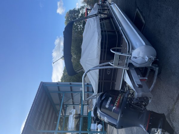 Used 2016 Veranda Power Boat for sale
