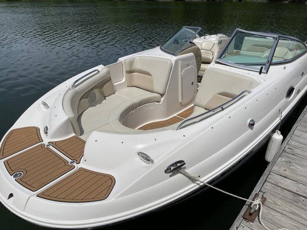 Used 2004  powered Power Boat for sale