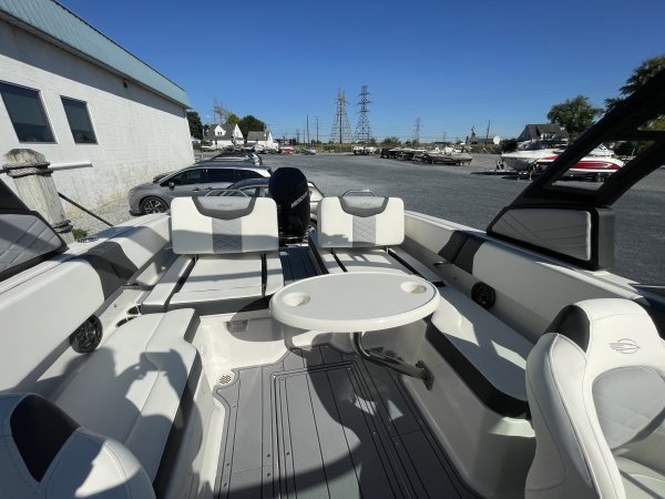 New 2023 Chaparral 250 OSX  Boat for sale