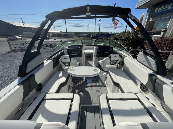 New 2023 Chaparral 250 OSX for sale