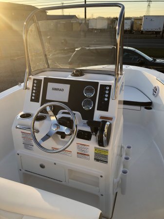 New 2024  powered Robalo Boat for sale