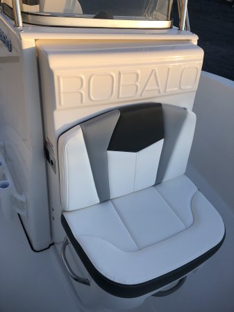 New 2024  powered Robalo Boat for sale