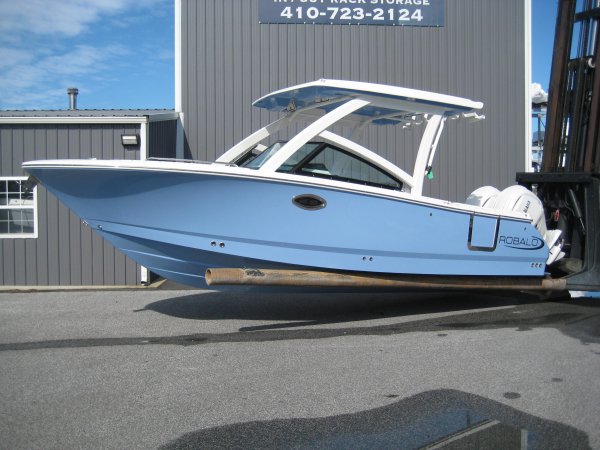 New 2025 Robalo R257  Boat for sale