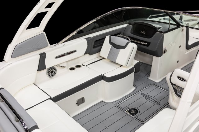 2025 247 SSX Cockpit Flip Seat