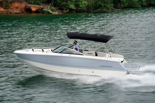 2025 247 SSX Port Profile Cruise