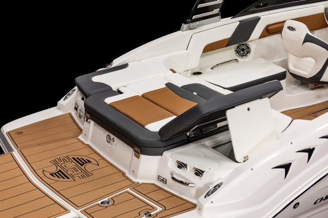 2025 23 SURF Starboard Sun Lounge