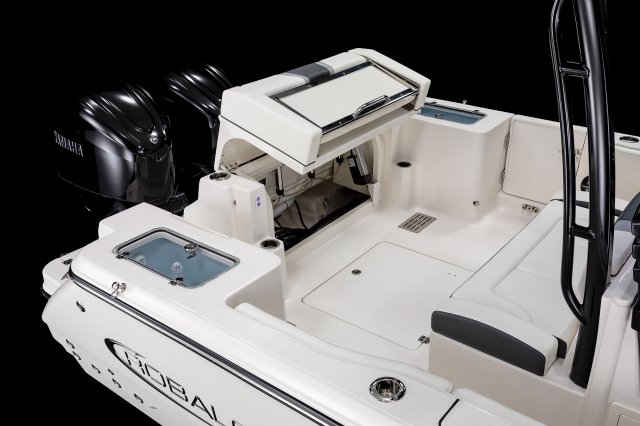 2026 R300 Transom Utility Access