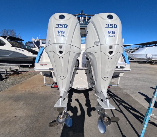 New 2026 Robalo for sale