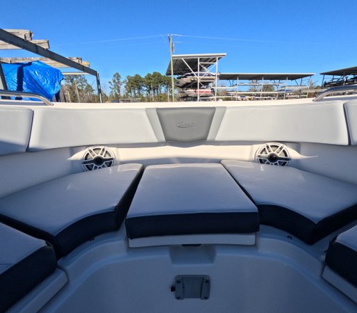New 2026  powered Robalo Boat for sale