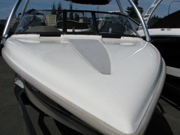 Pre-Owned 2001 Tige 20 ci Power Boat for sale