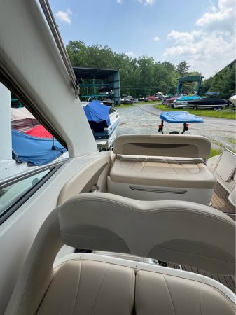 Pre-Owned 2006  powered Chaparral Boat for sale