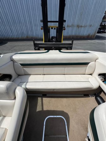 Used 1998 Chaparral 2135 SS Cuddy Power Boat for sale