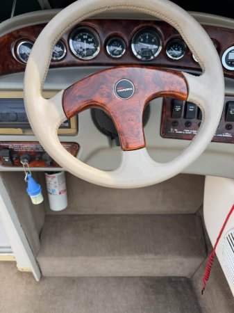Used 1998 Chaparral Power Boat for sale