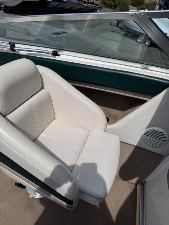 Used 1998 Chaparral Power Boat for sale