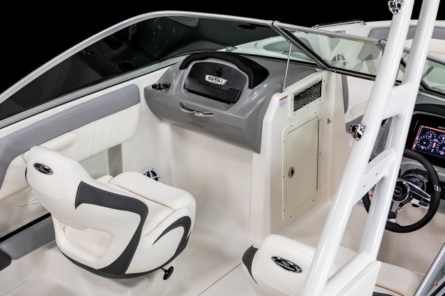 2025 21 SSi OB Port Console