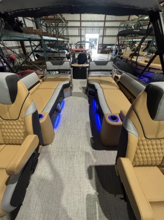 Pre-Owned 2025  powered Power Boat for sale