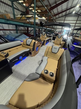 Pre-Owned 2025 Avalon Pontoon BOATS BRAND NEW CATALINA PLATINUM QUALD LOUNGE SHIFT for sale