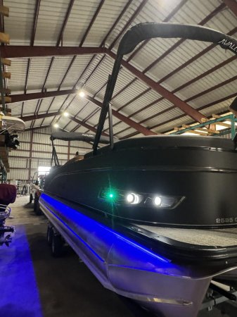 Pre-Owned 2025  powered Power Boat for sale